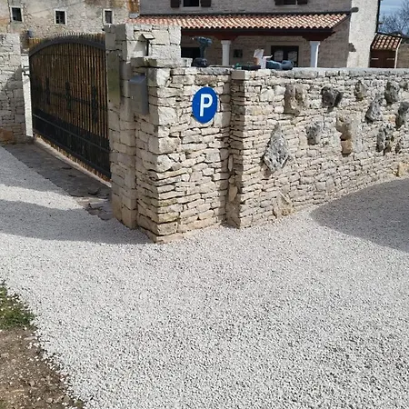 Emilja