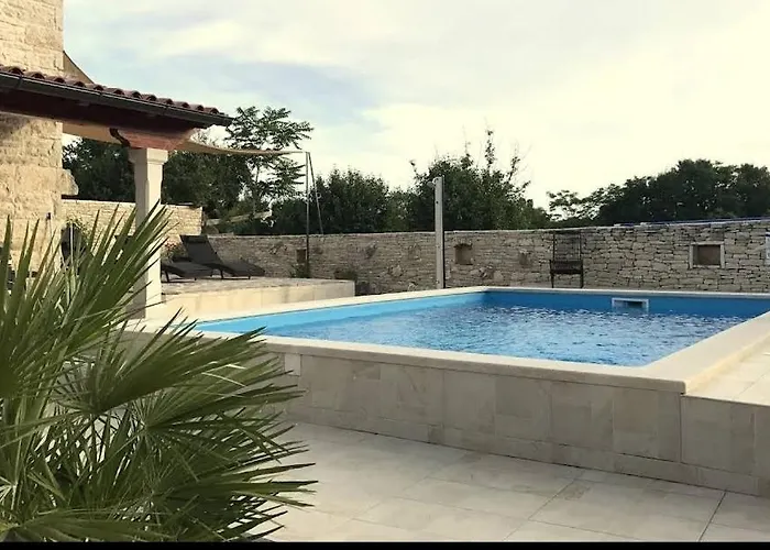 Emilja Villa Marcana